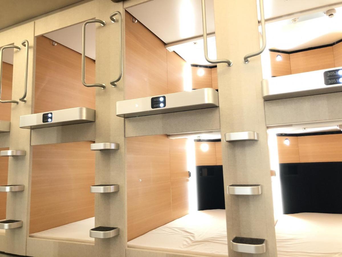 Capsule Inn Ōsaka Exterior foto