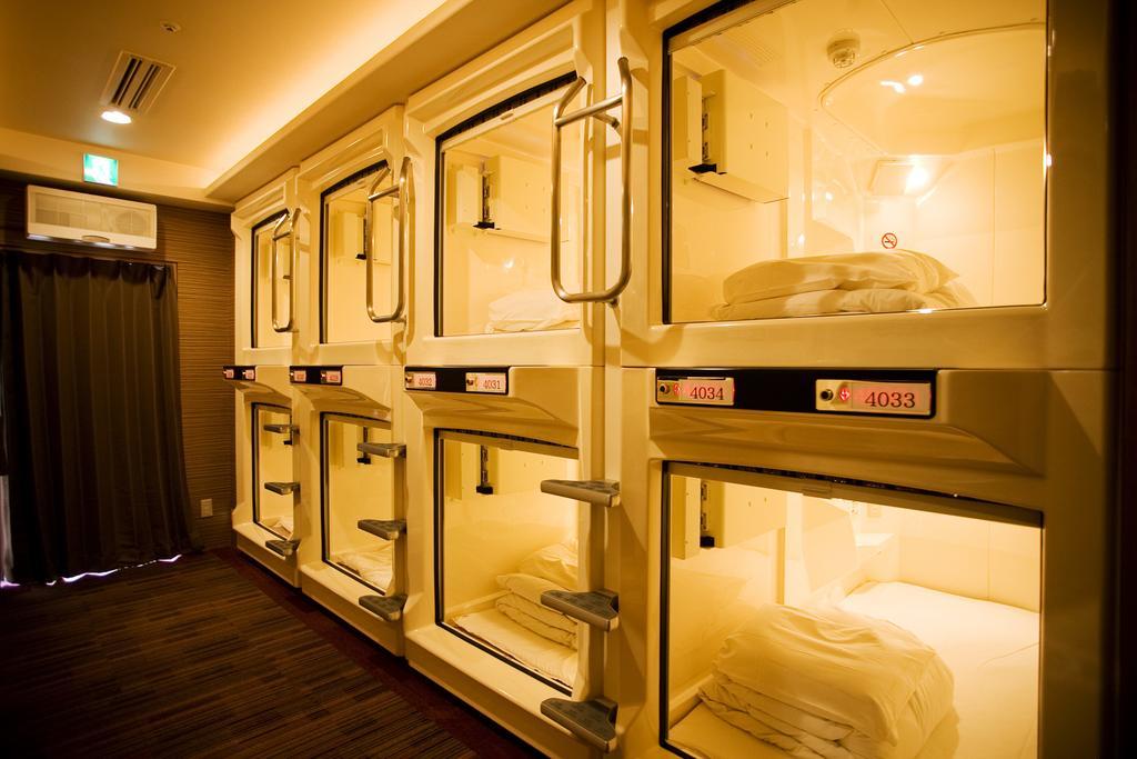 Capsule Inn Ōsaka Exterior foto